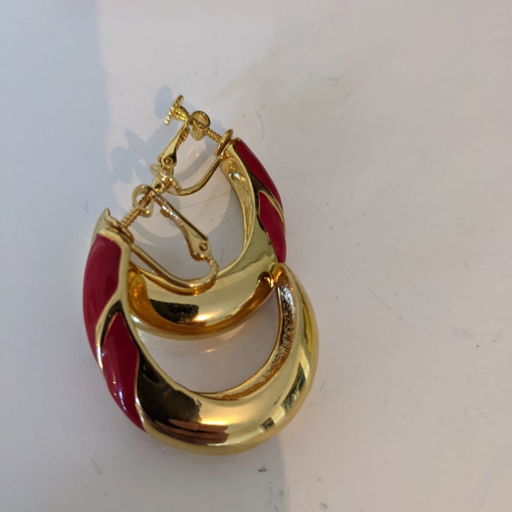 Vintage clip on earrings